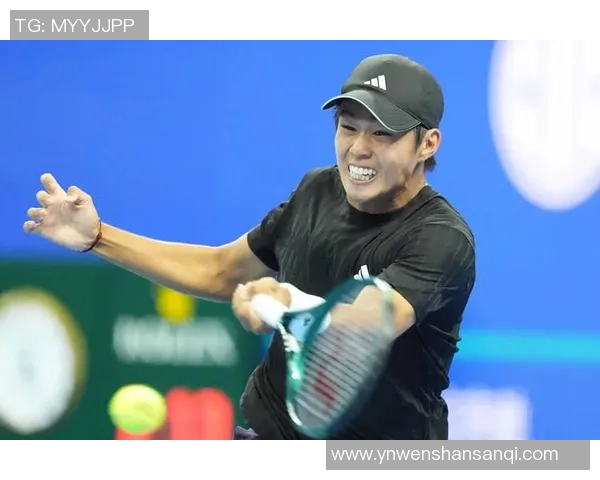 聚焦网球：探讨北京网球队在战术灵活性与适应性方面的成功经验与挑战